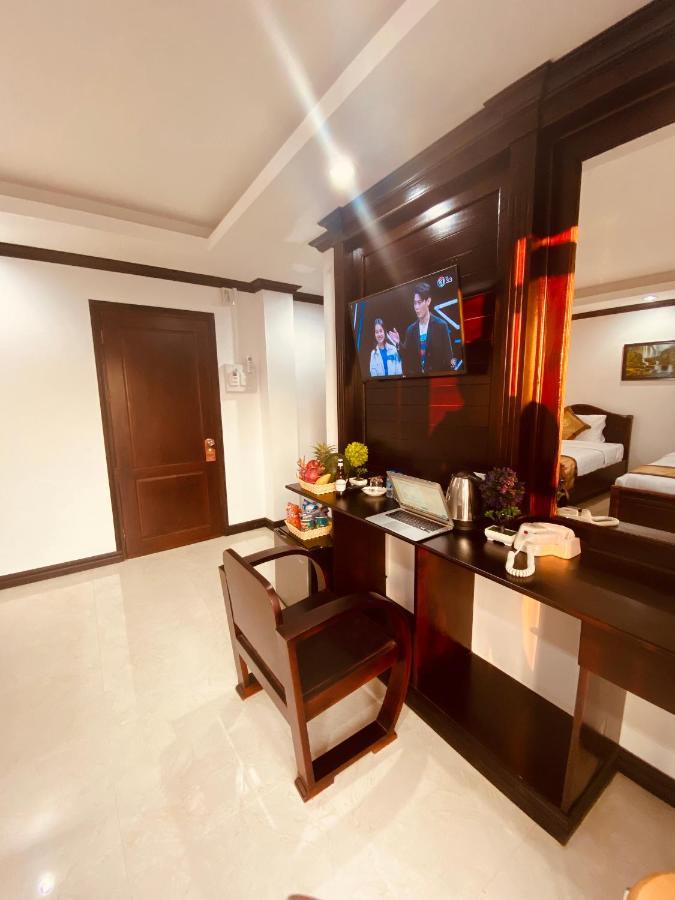 Consiana Hotel Vang Vieng Buitenkant foto