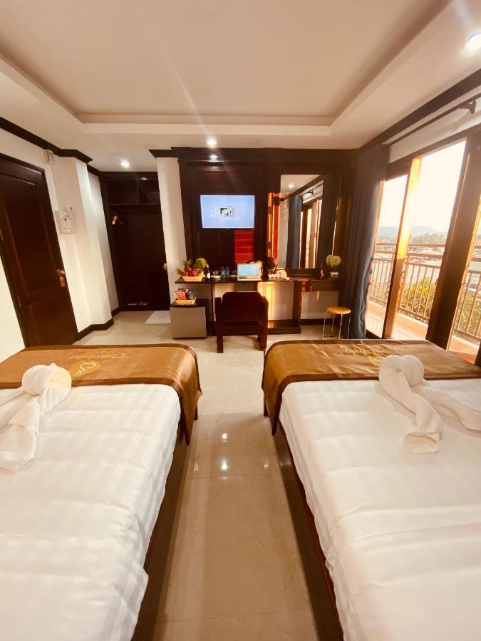 Consiana Hotel Vang Vieng Buitenkant foto